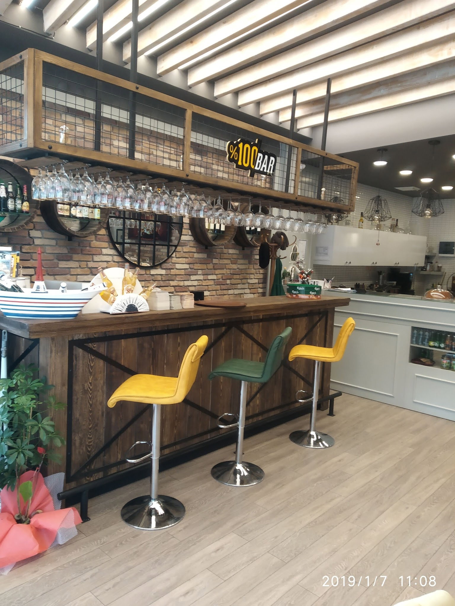 Blest Cafe & Restaurant