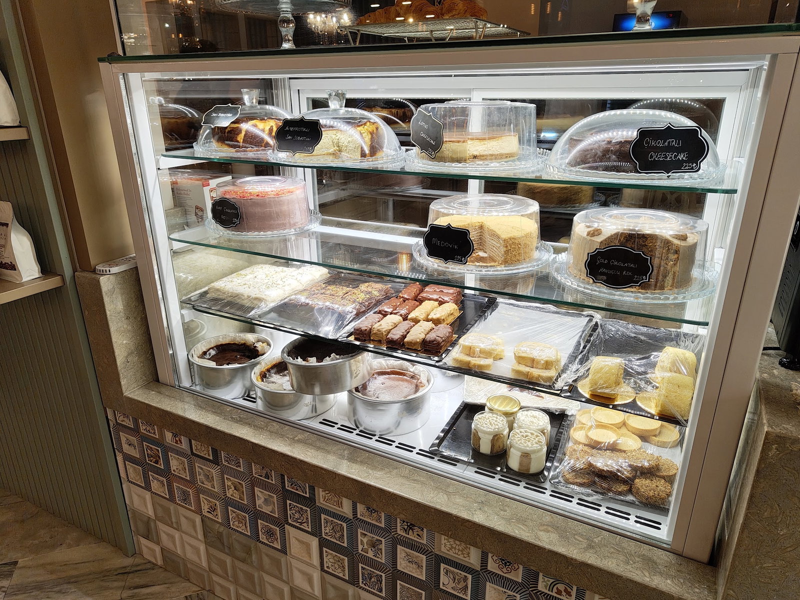 Kodal Chocolate Seaside