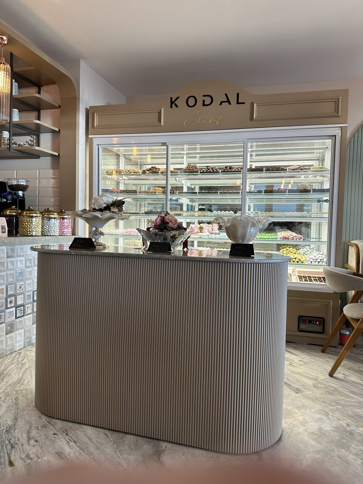 Kodal Chocolate Seaside
