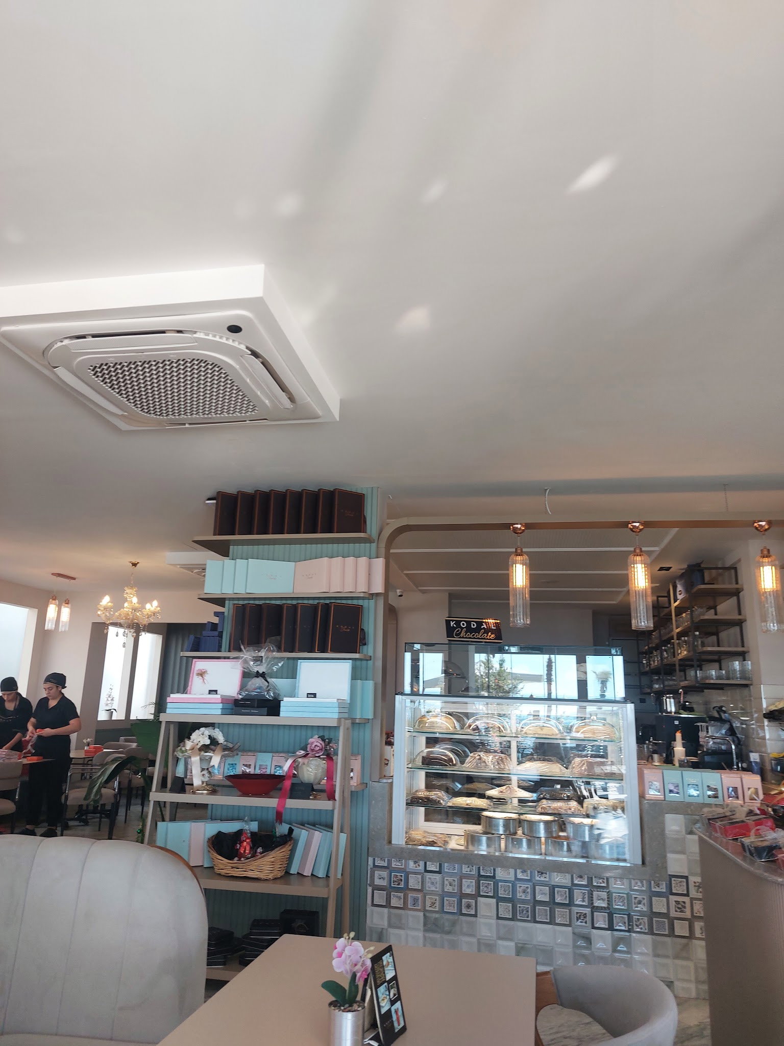 Kodal Chocolate Seaside