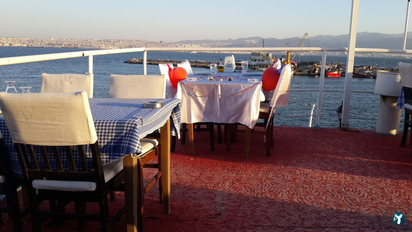Efes Gemi Restaurant