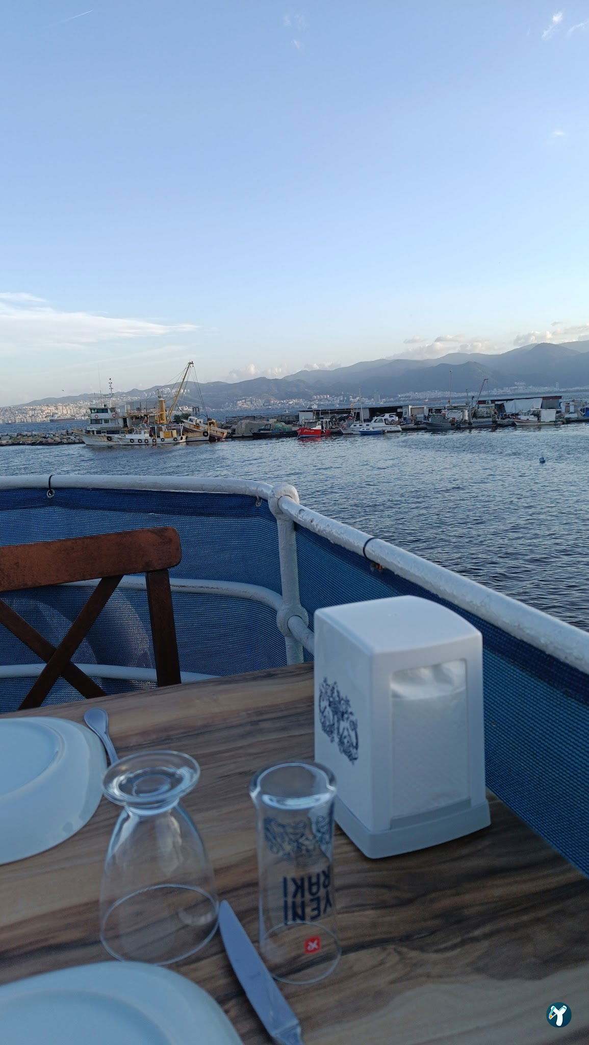 Efes Gemi Restaurant