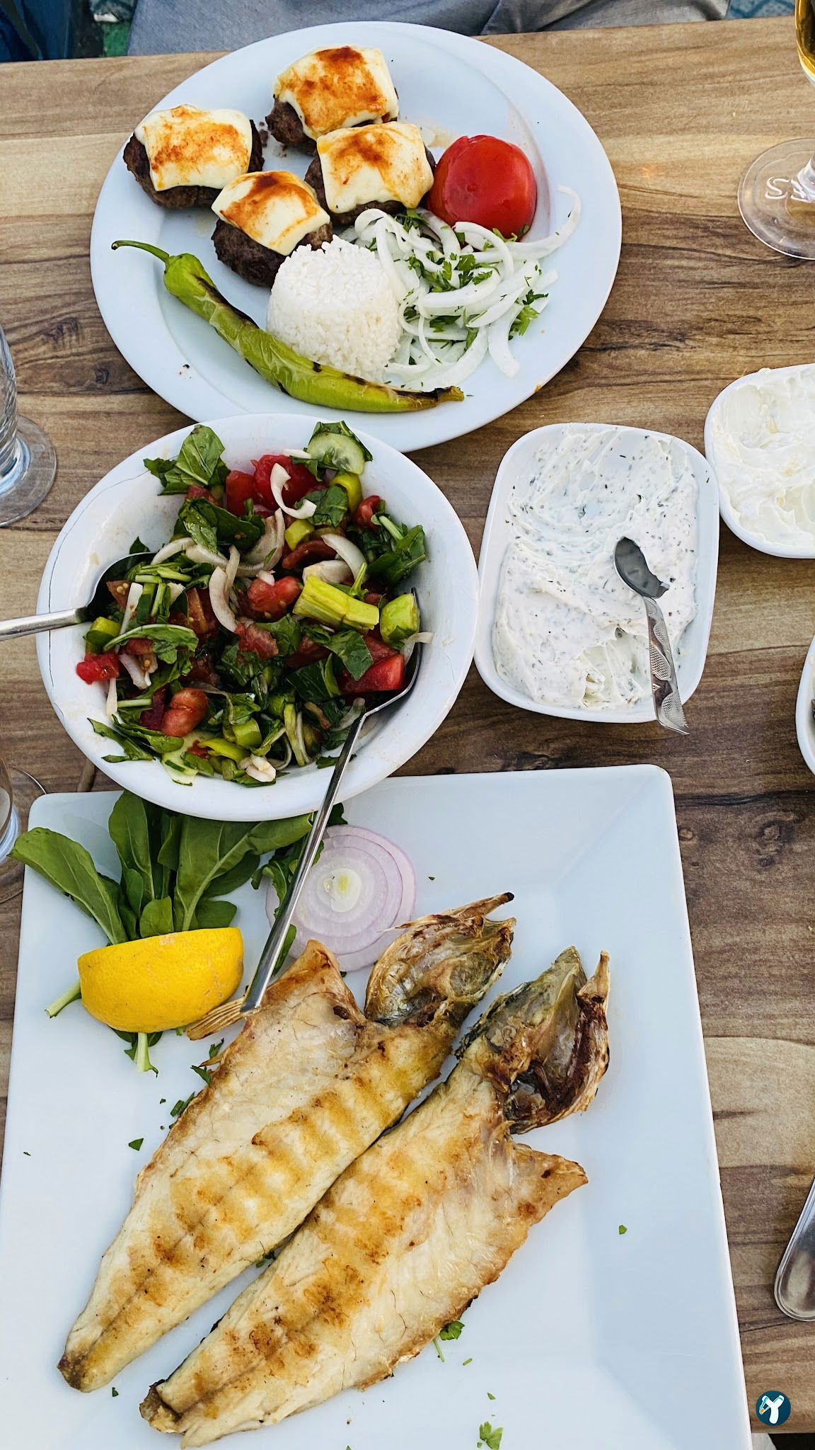 Efes Gemi Restaurant