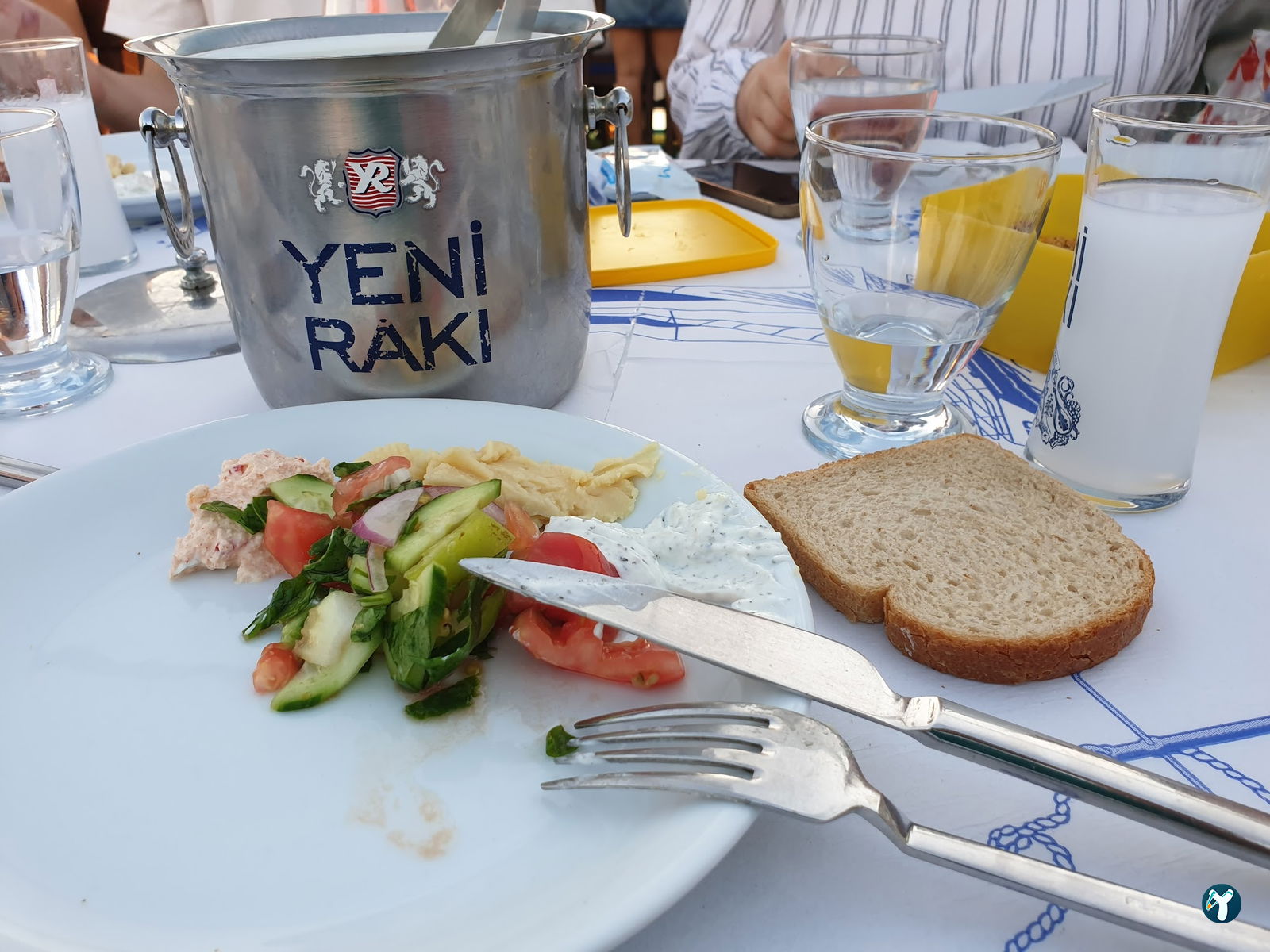 Efes Gemi Restaurant