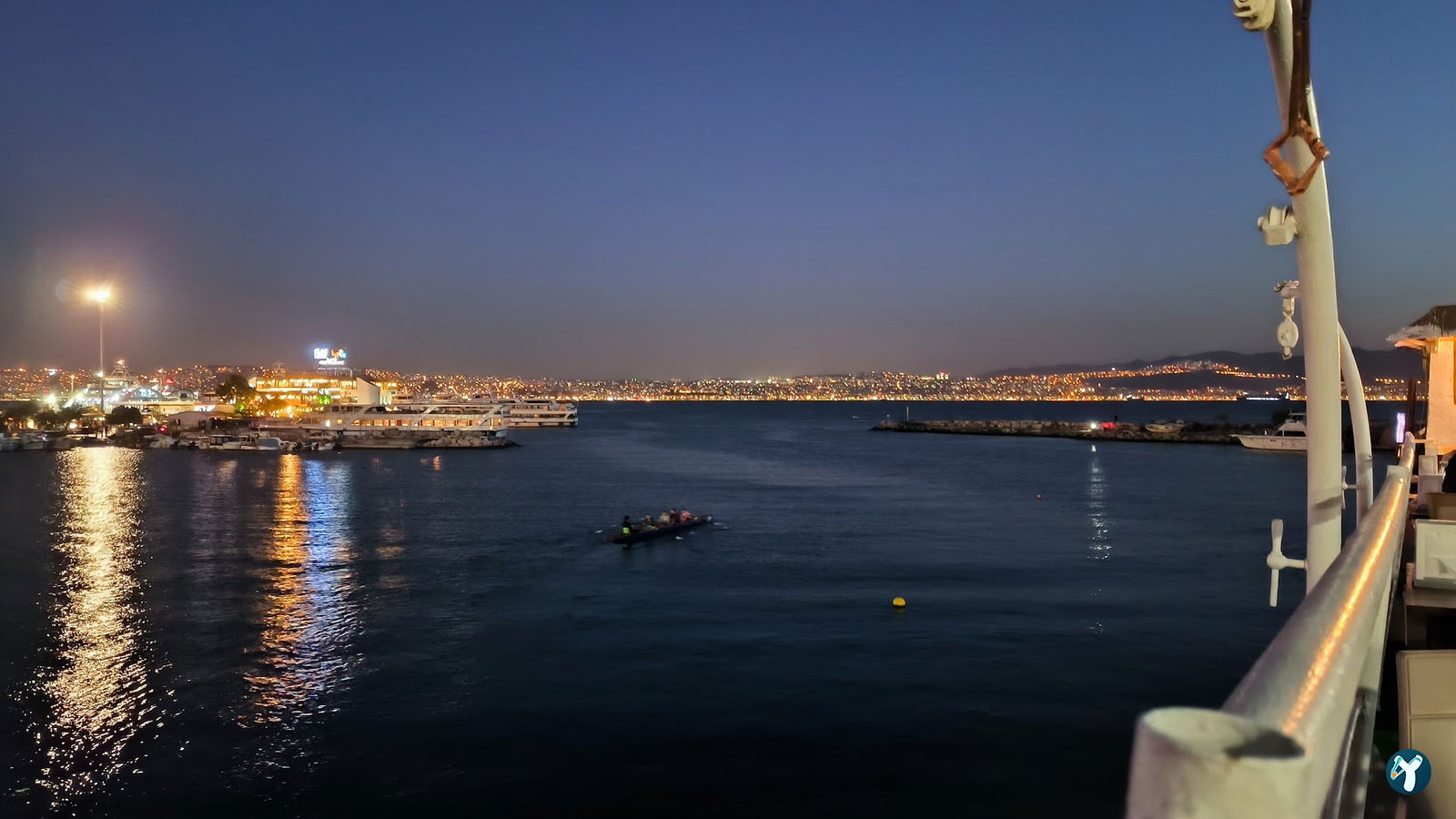 Efes Gemi Restaurant