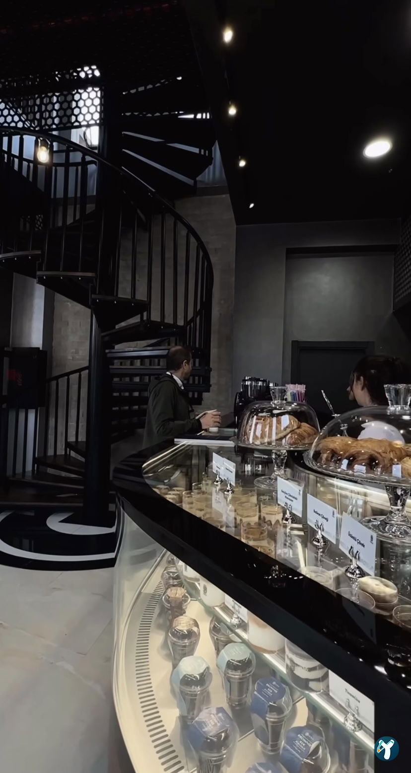 Fera Coffee Türbe Önü