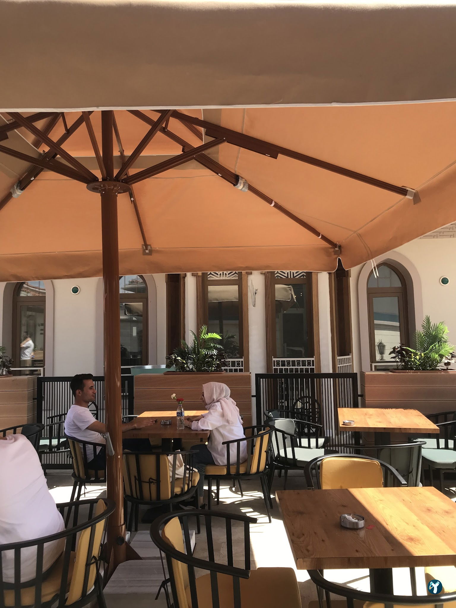 Fera Coffee Türbe Önü