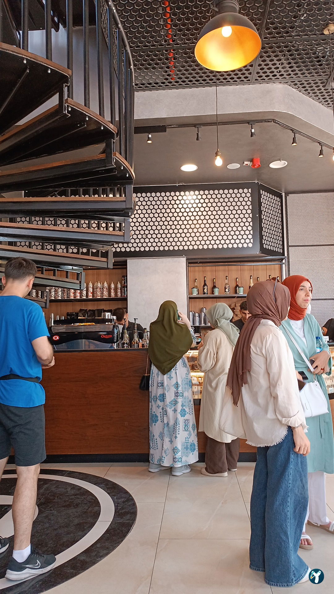 Fera Coffee Türbe Önü