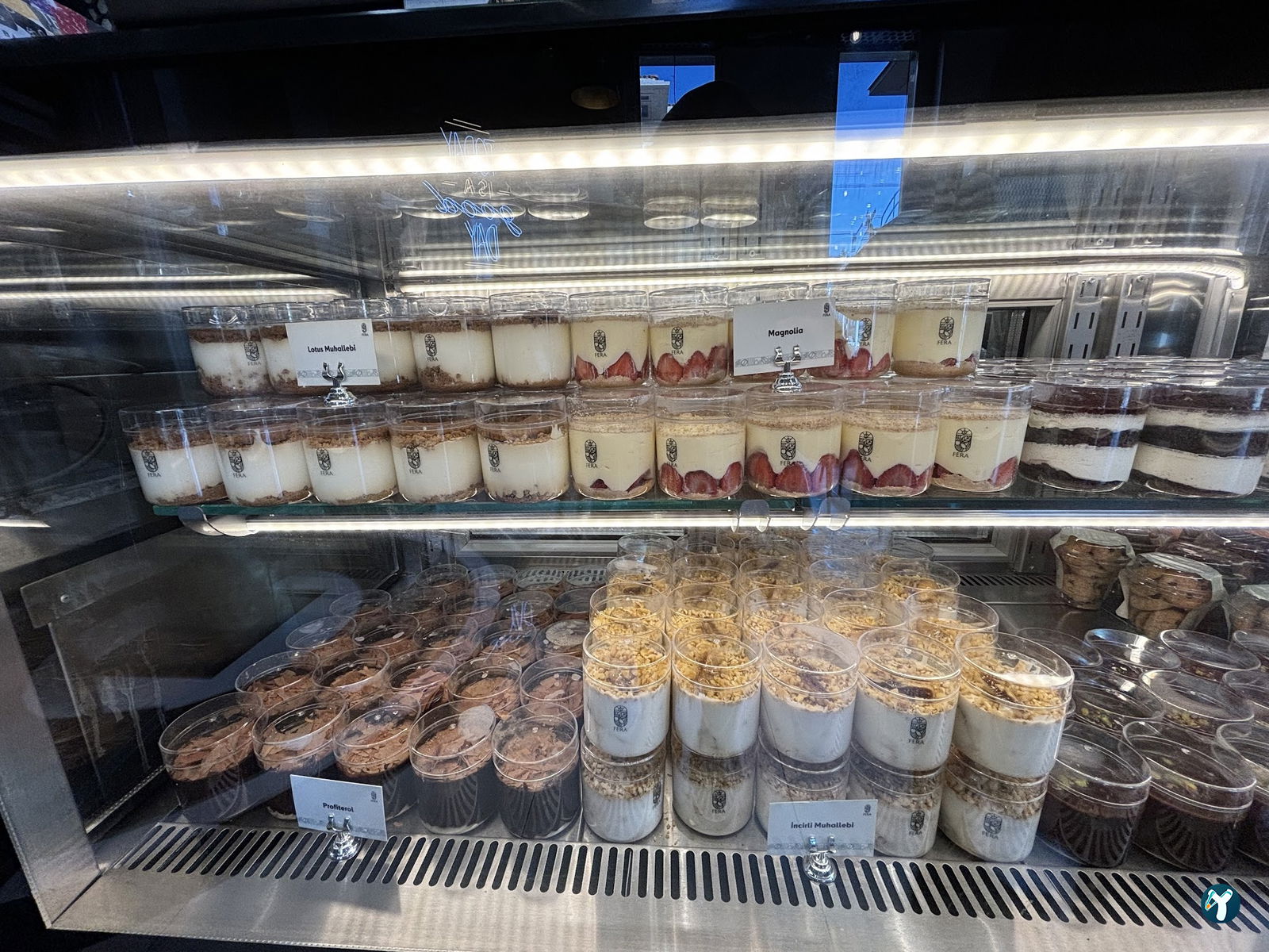 Fera Coffee Türbe Önü