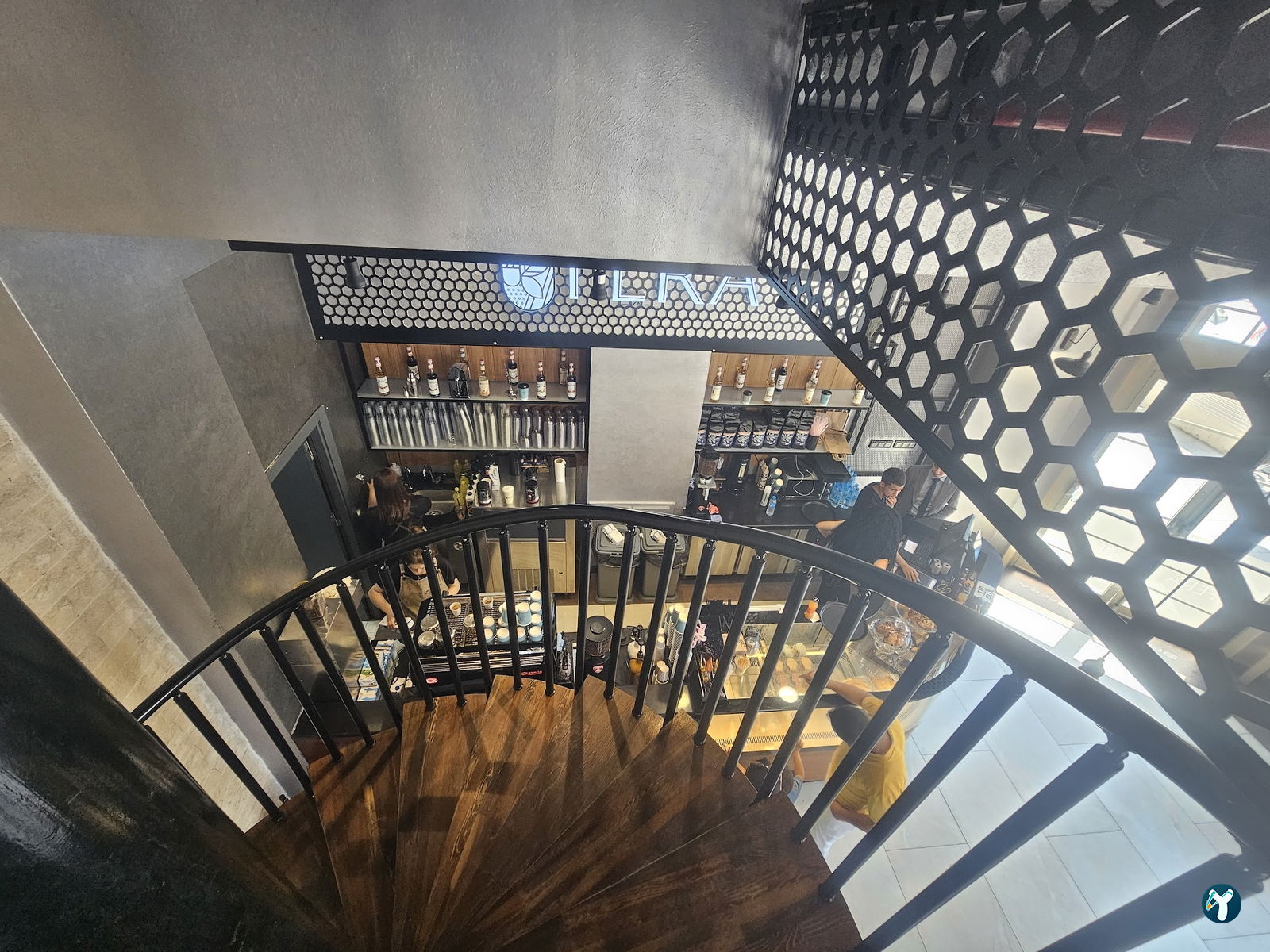 Fera Coffee Türbe Önü