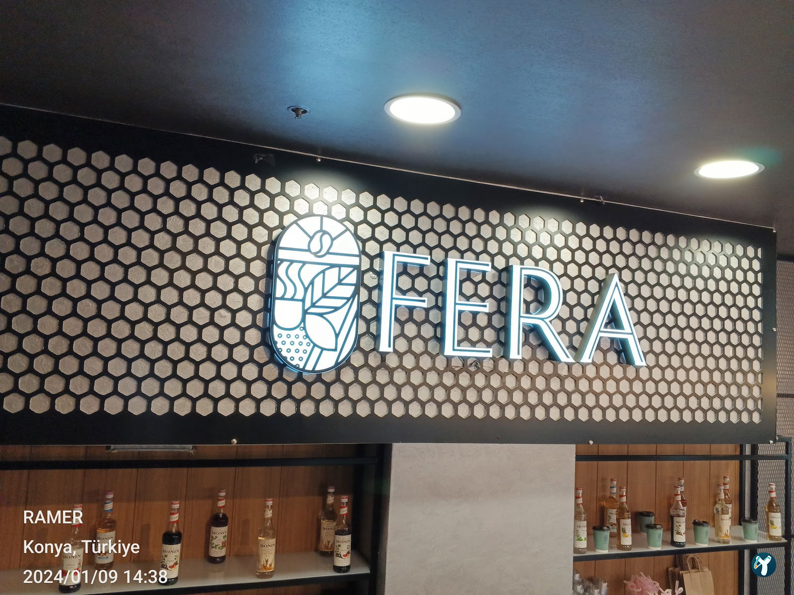 Fera Coffee Türbe Önü
