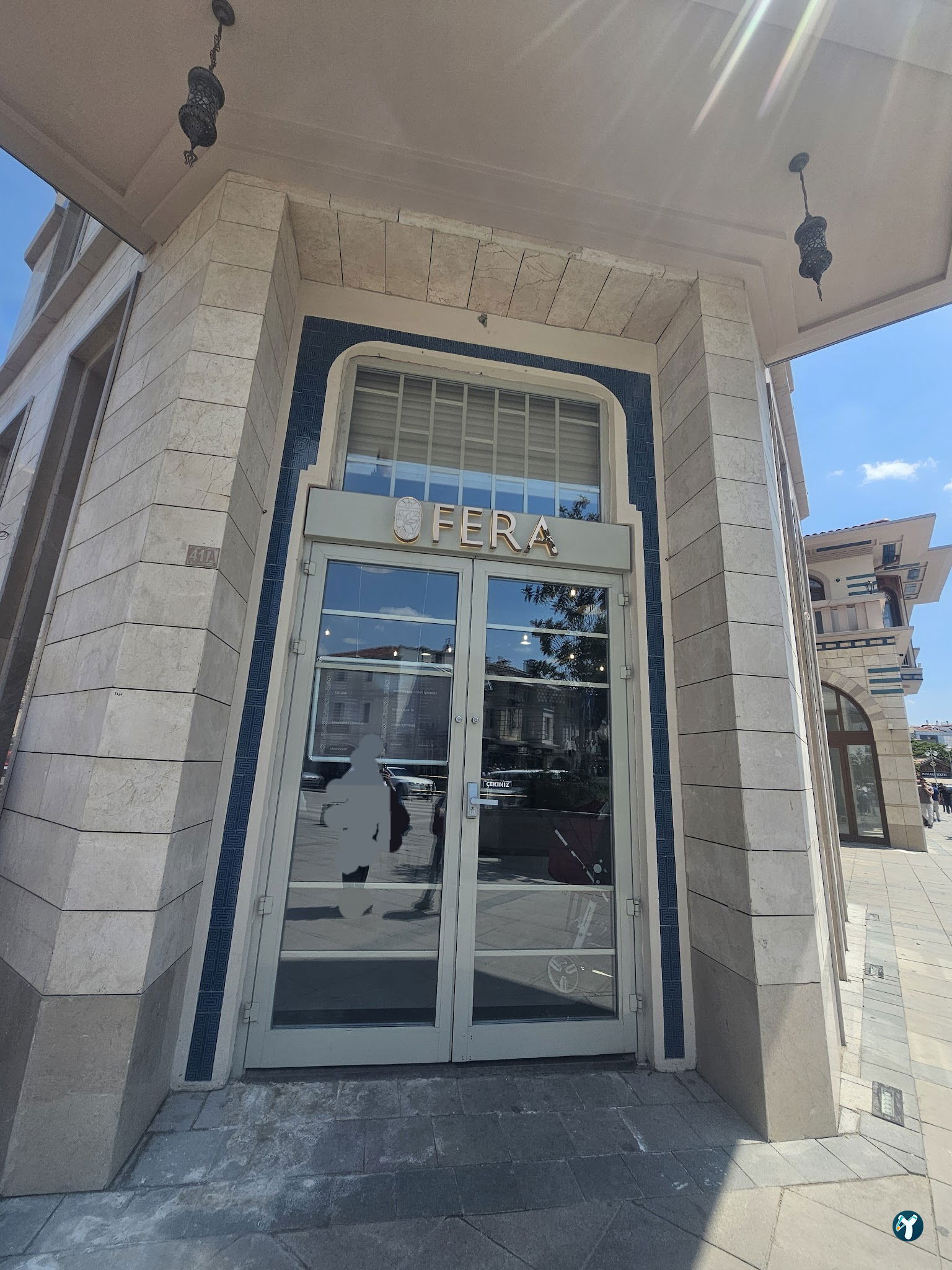 Fera Coffee Türbe Önü