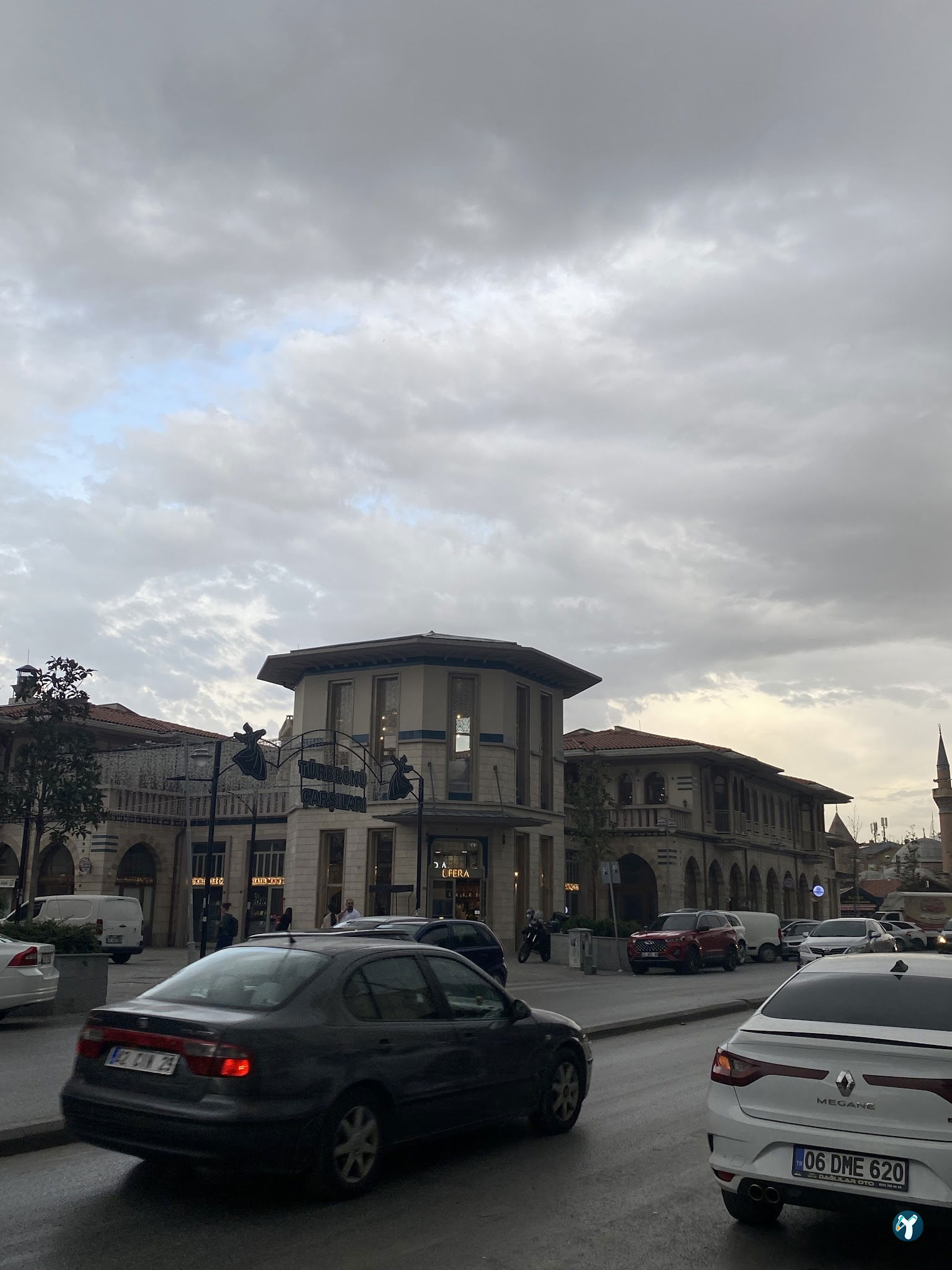 Fera Coffee Türbe Önü