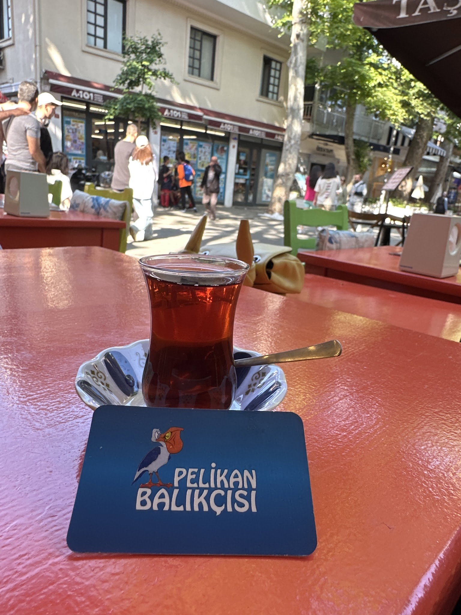 Pelikan Balikcisi
