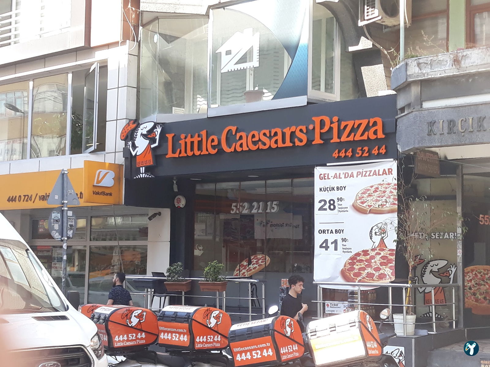 Little Caesars Şirinevler Şubesi