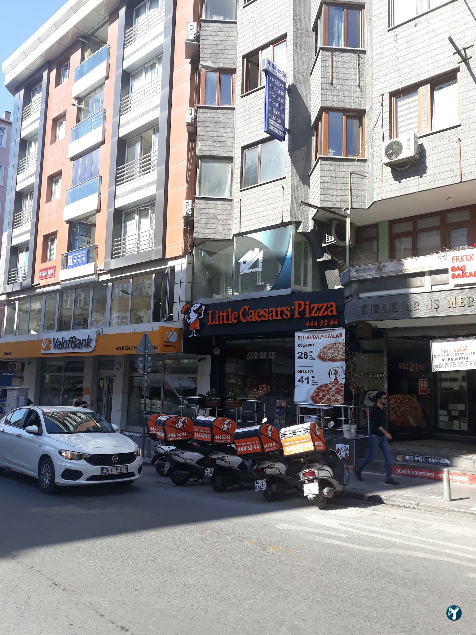 Little Caesars Şirinevler Şubesi