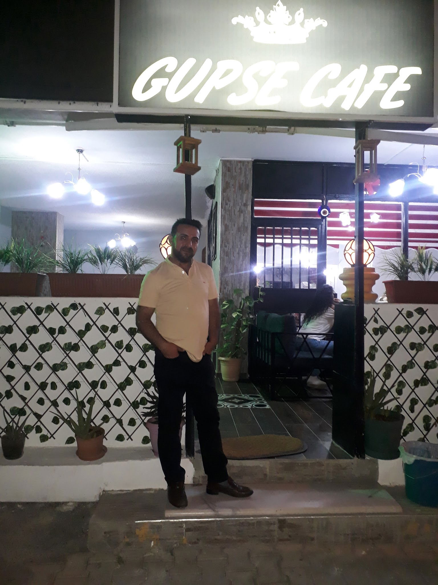 Fal Adana Gupse Cafe &Bistro