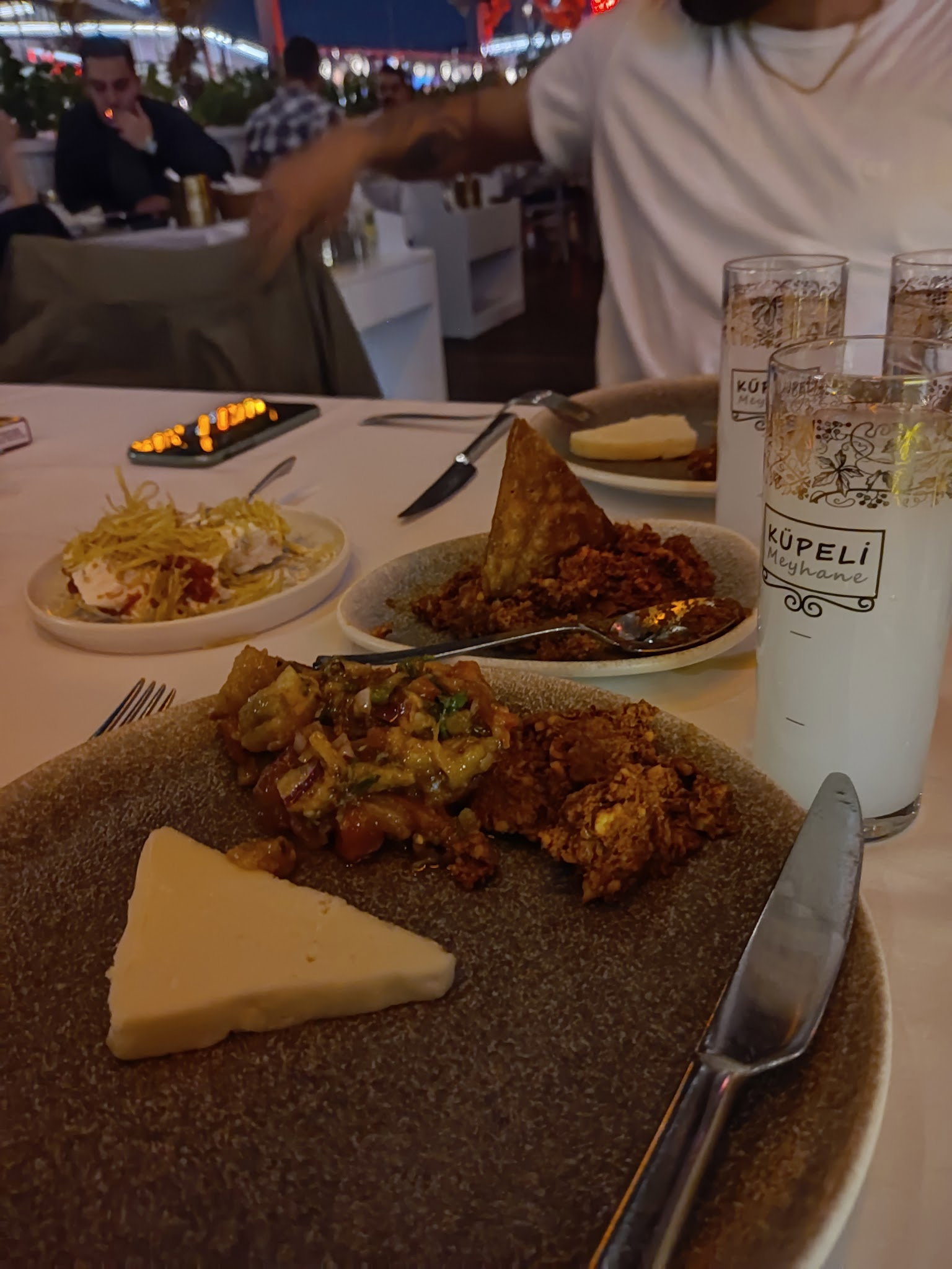 Küpeli Meyhane Maidan