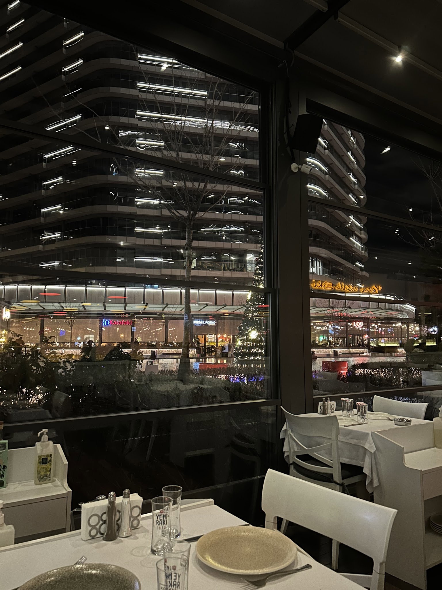 Küpeli Meyhane Maidan