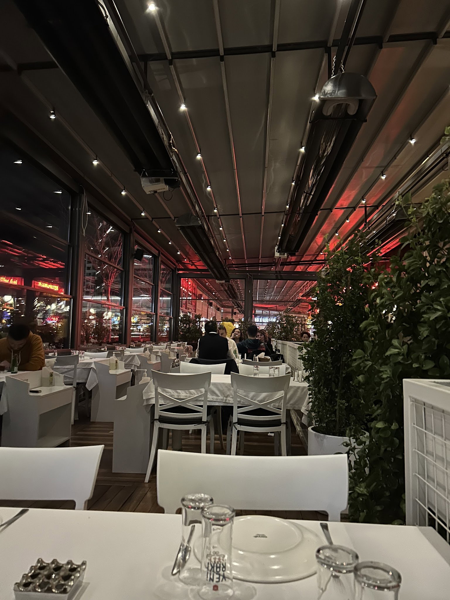 Küpeli Meyhane Maidan