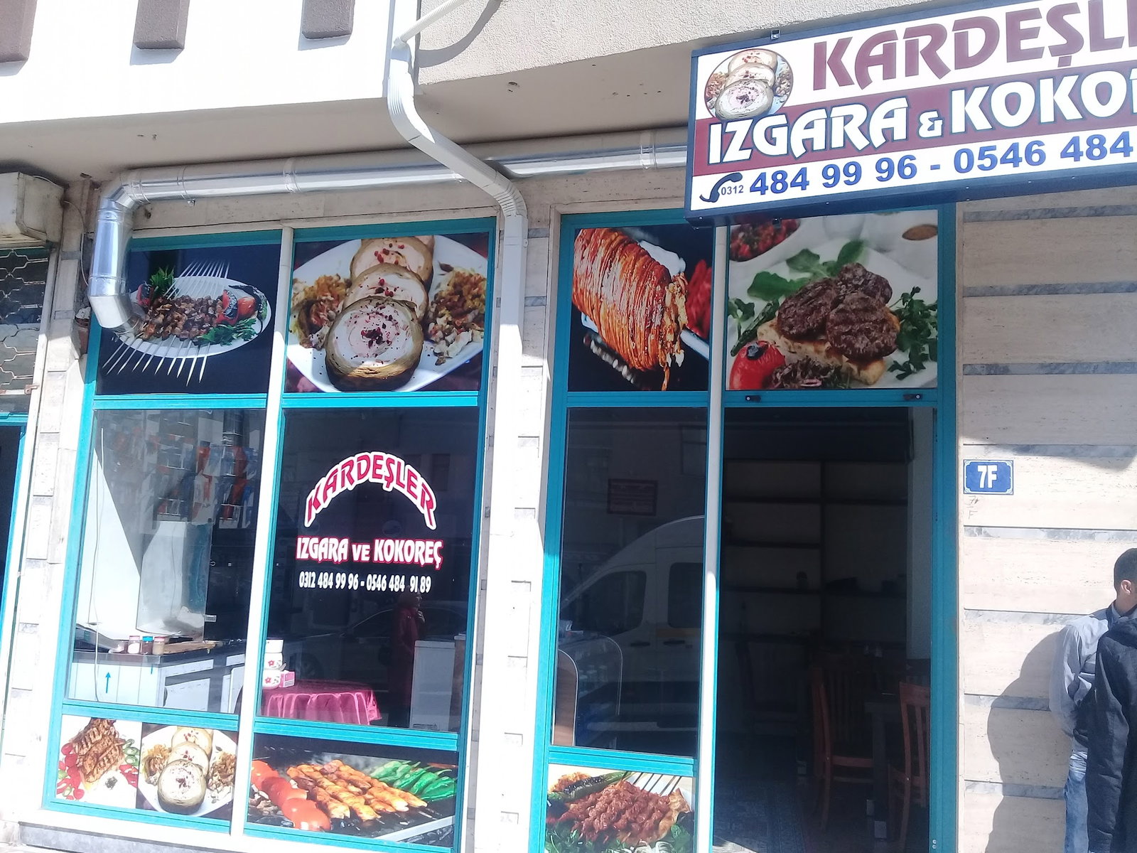 Kardesler Kokoreç Köfte