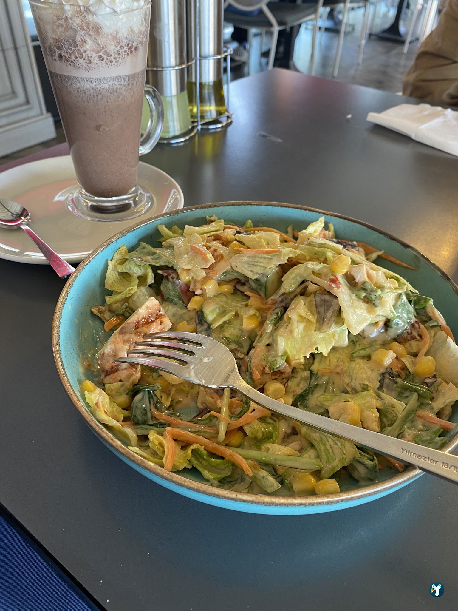 Qooq'S Cafe & Restaurant