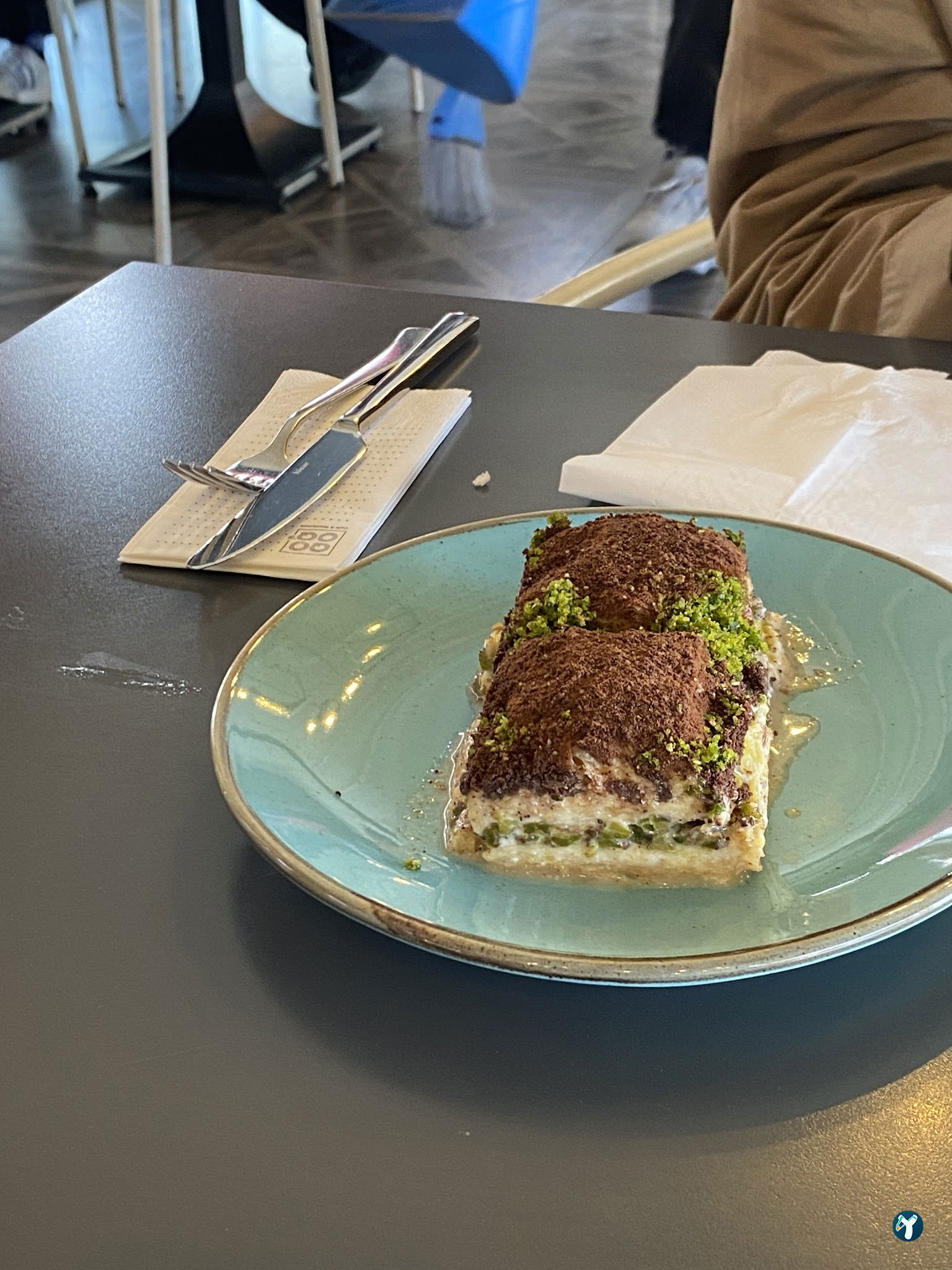 Qooq'S Cafe & Restaurant