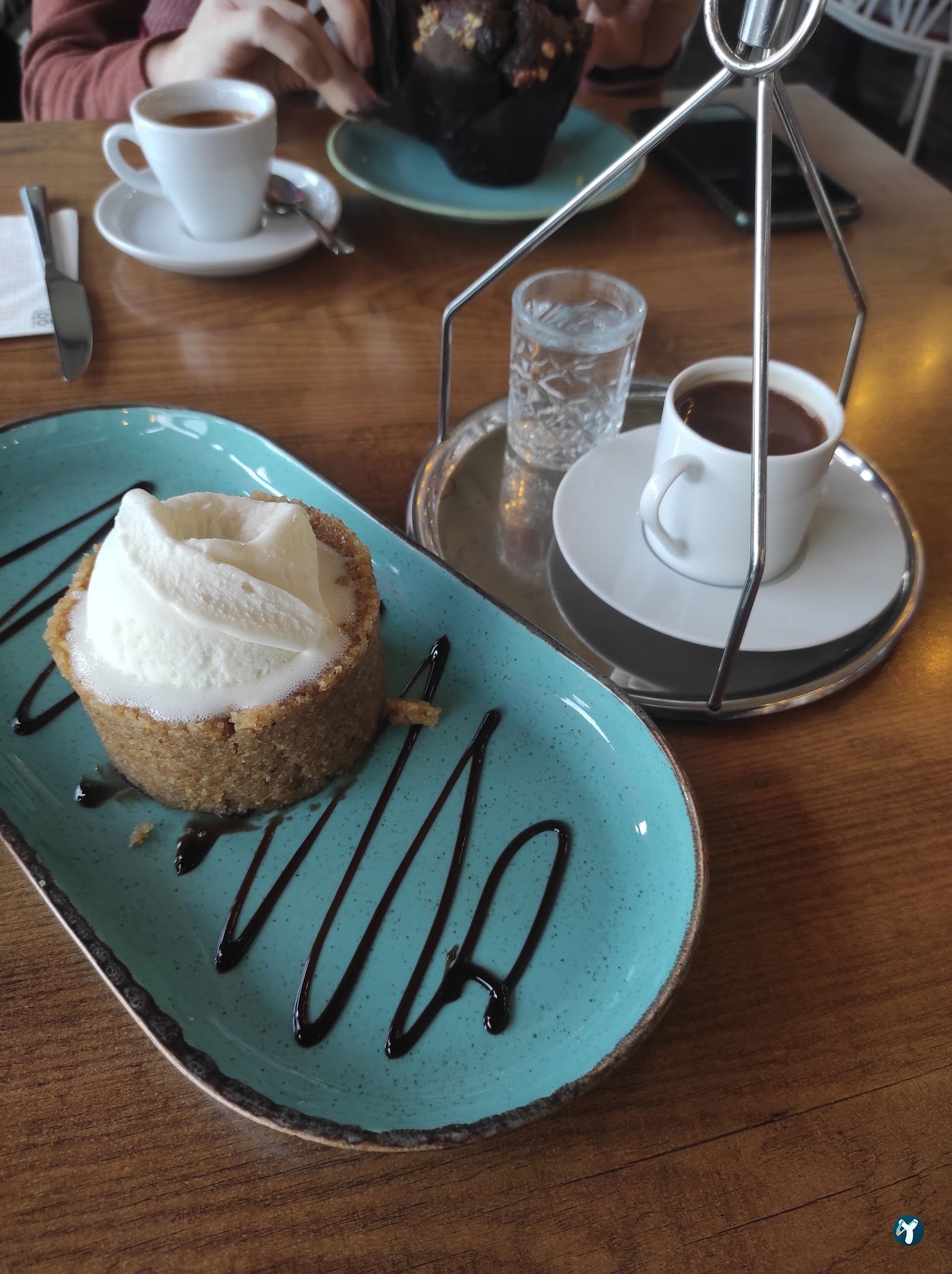 Qooq'S Cafe & Restaurant