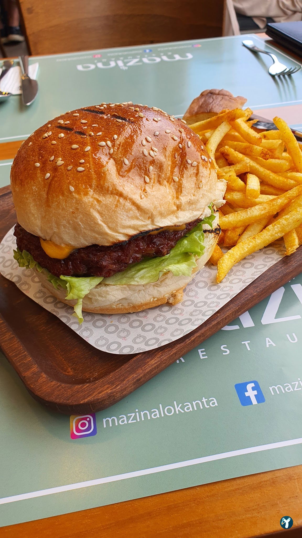Qooq'S Cafe & Restaurant