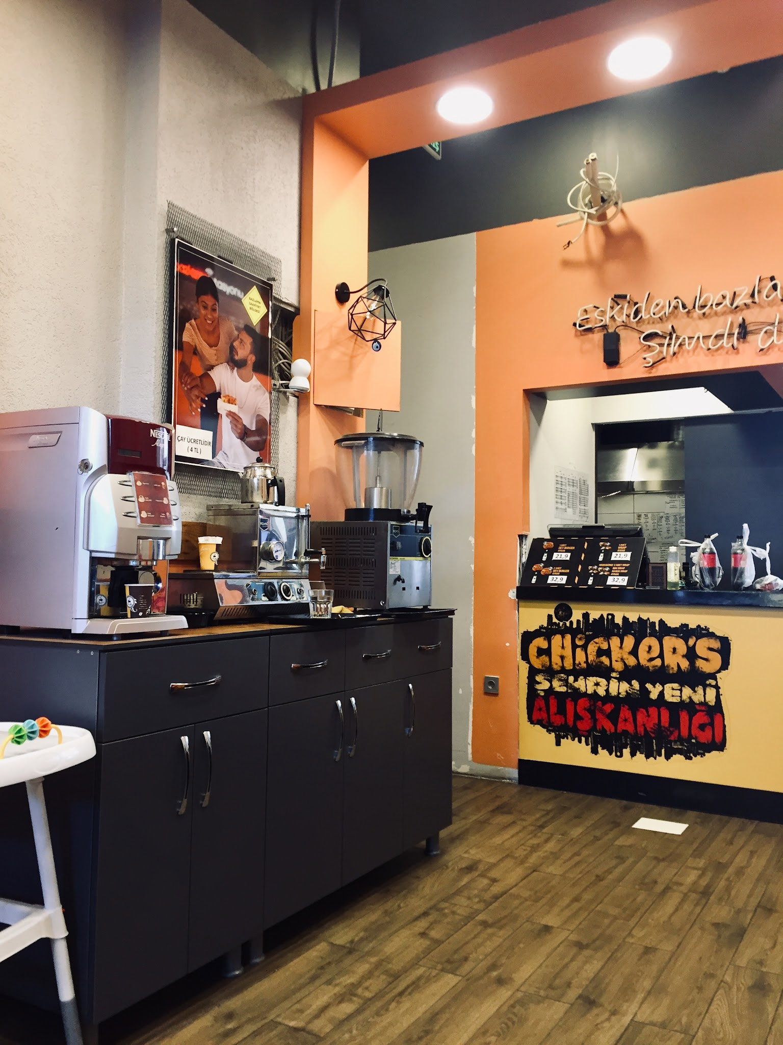 Chicker'S Kadıköy