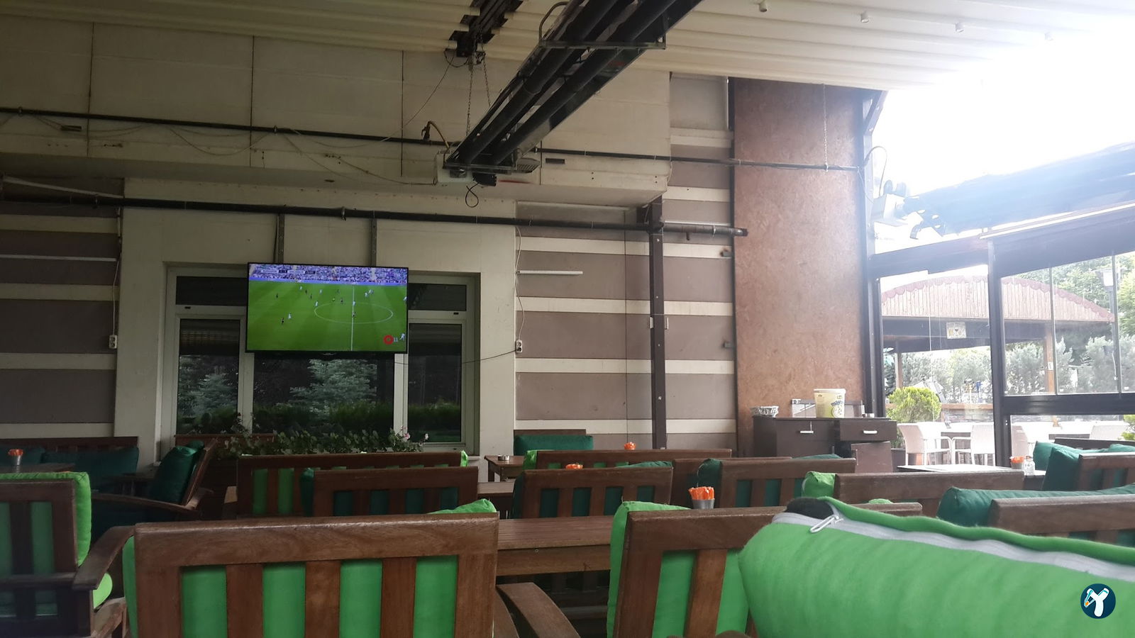Narquilla Cafe