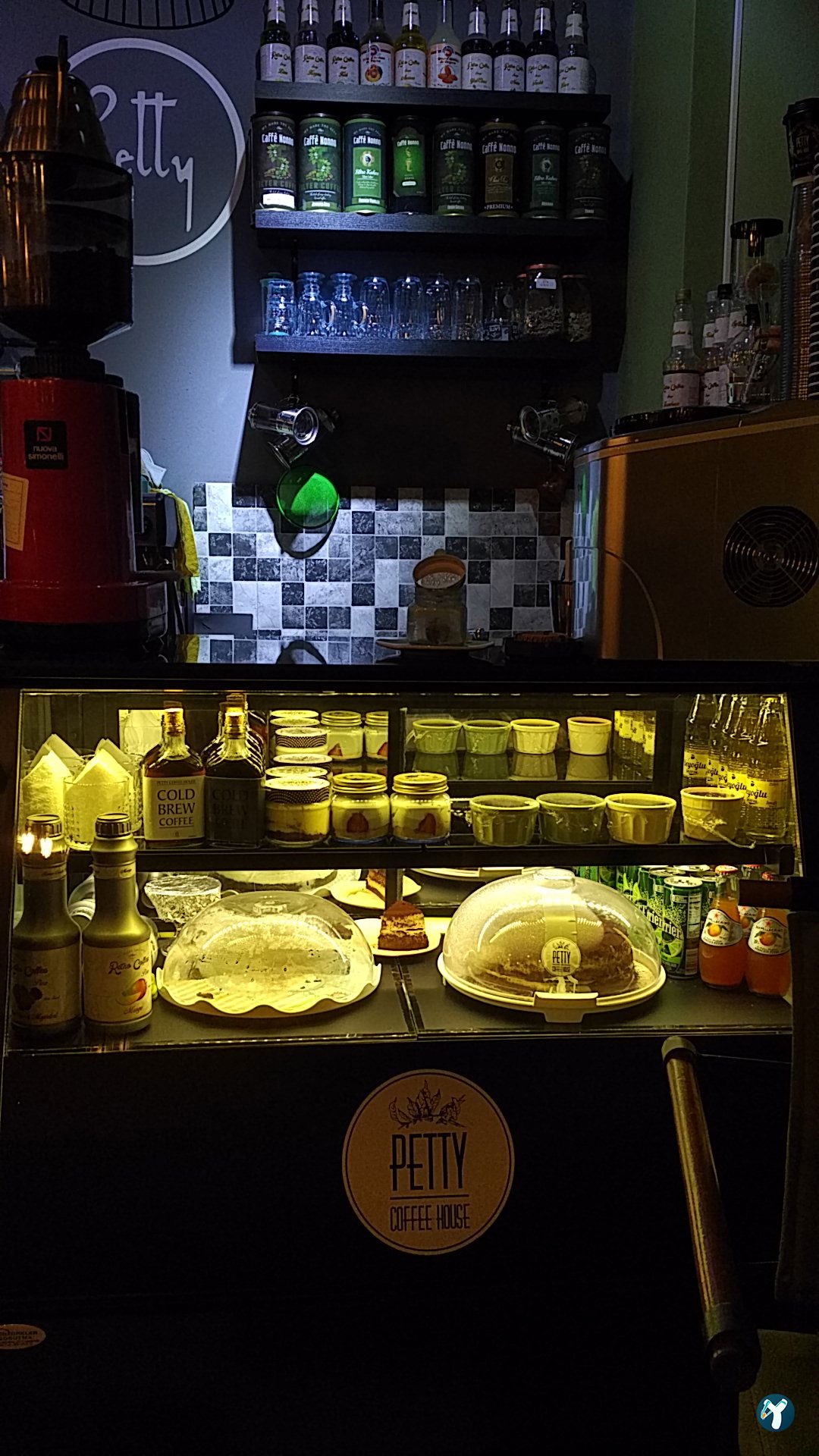Petty Coffee House