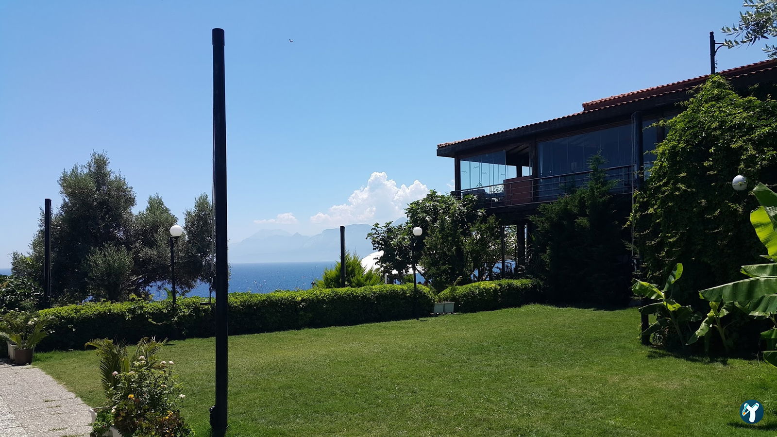 Nar Beach&Bistro