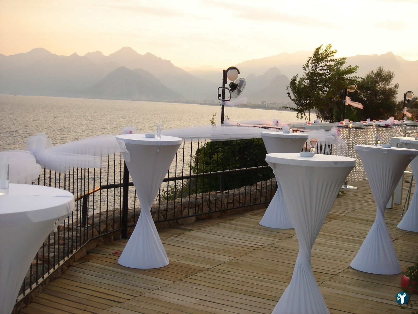 Nar Beach&Bistro