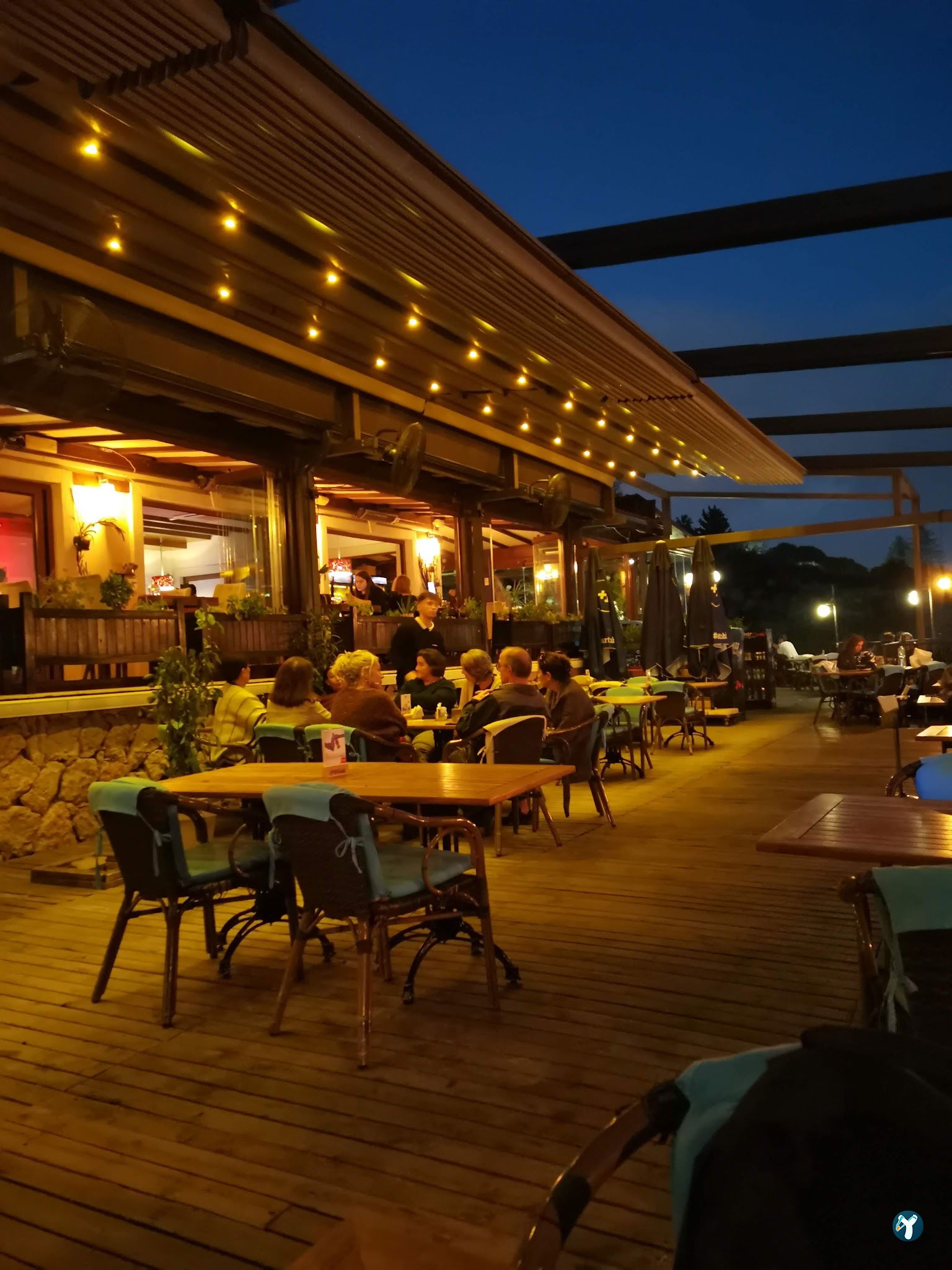 Nar Beach&Bistro
