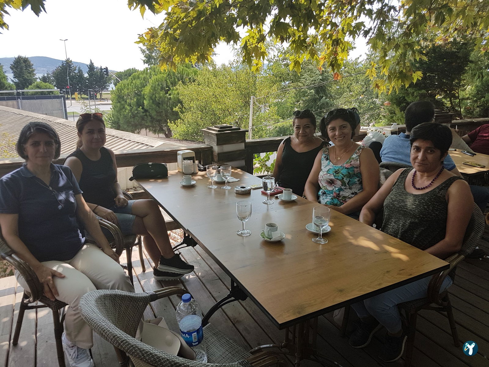 Cafe Flores
