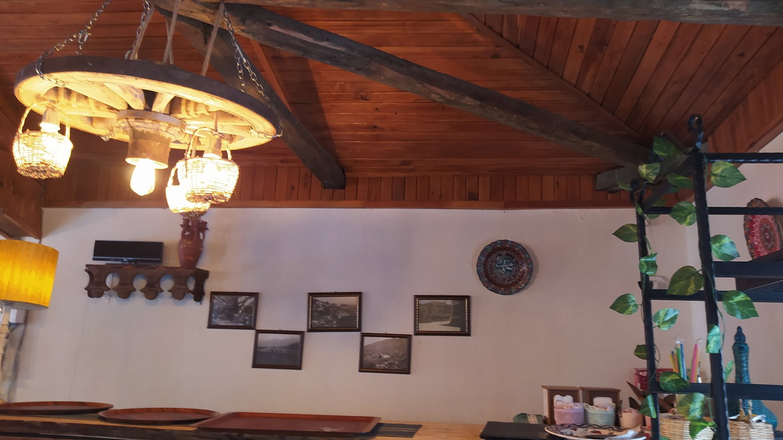 Misi Karşıyaka Kahvaltı Restaurant