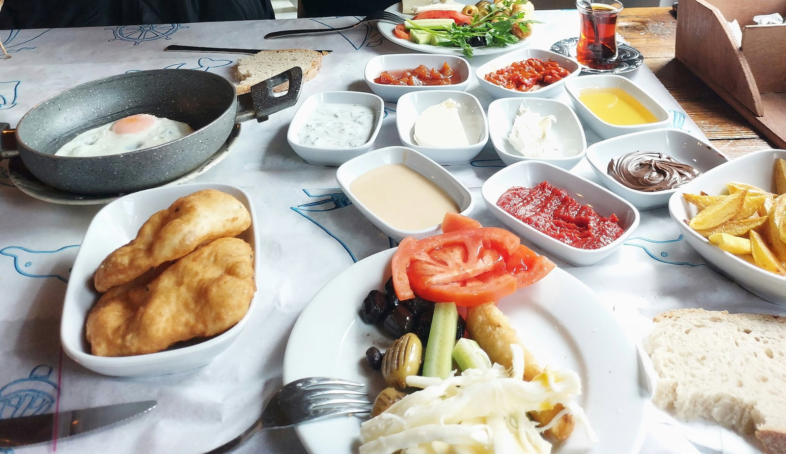 Misi Karşıyaka Kahvaltı Restaurant