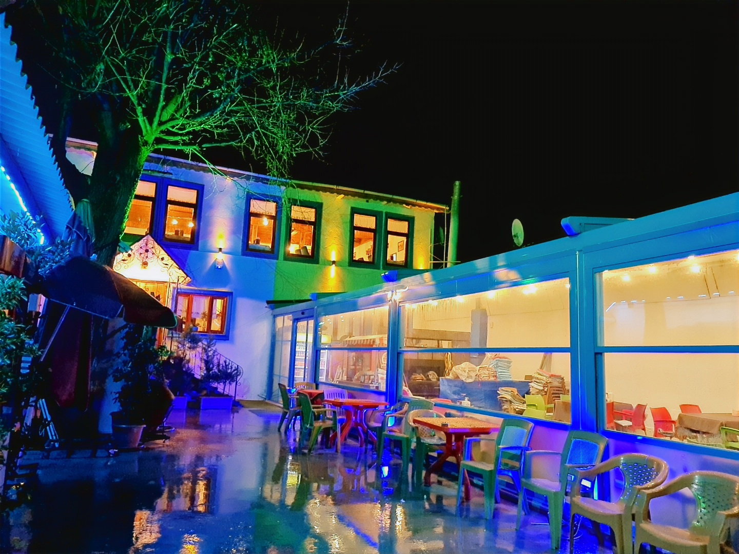 Misi Karşıyaka Kahvaltı Restaurant