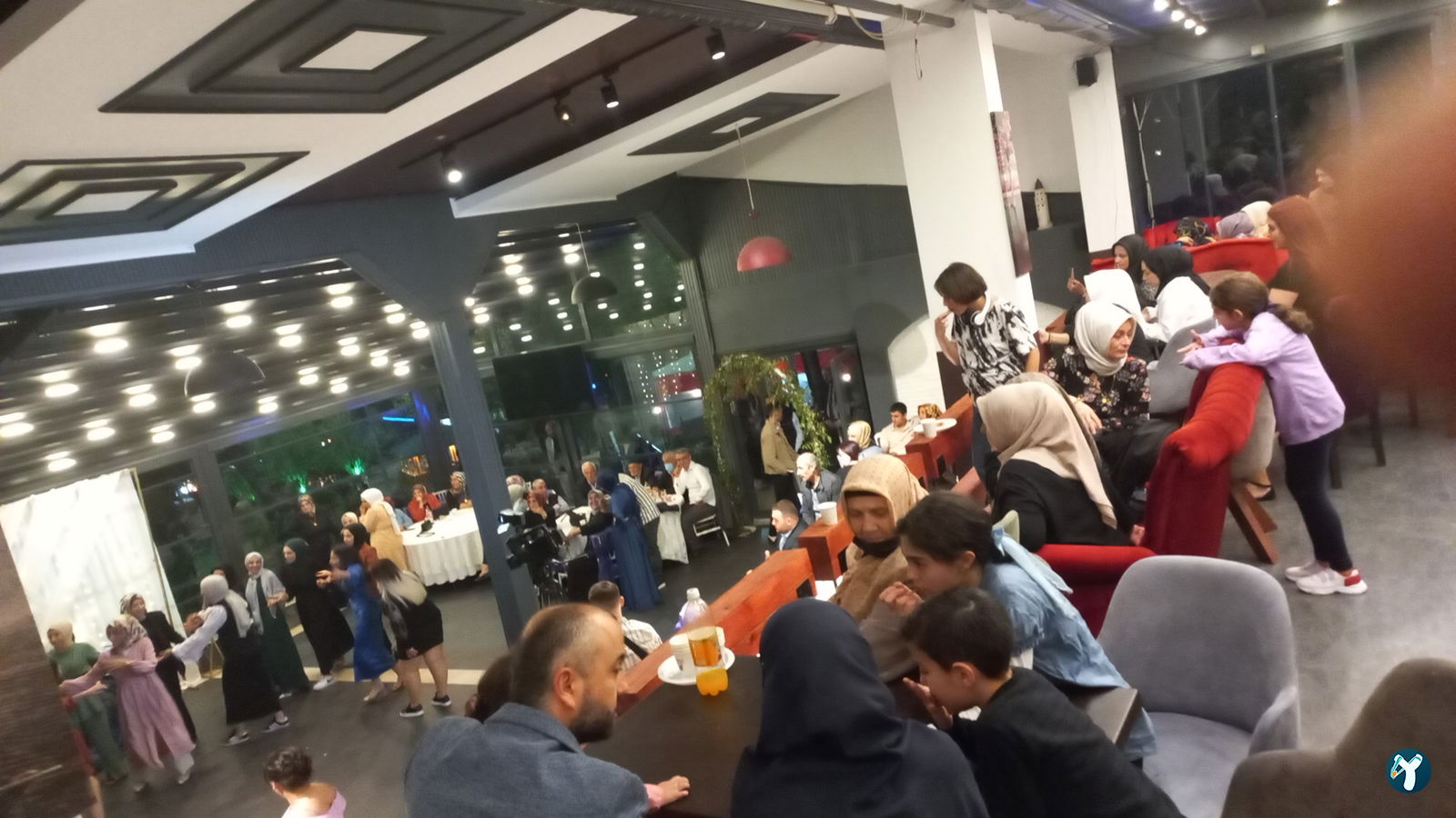 Botanik Cafe & Restaurant