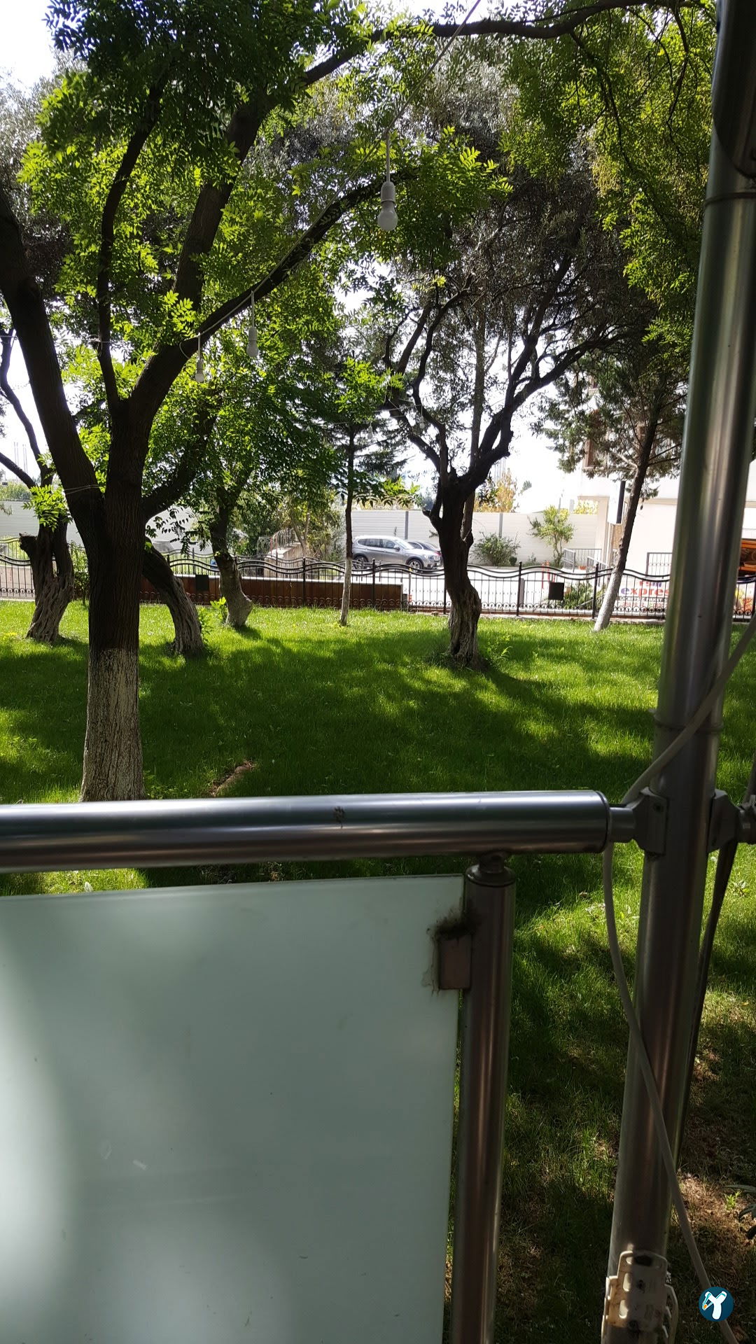 Botanik Cafe & Restaurant