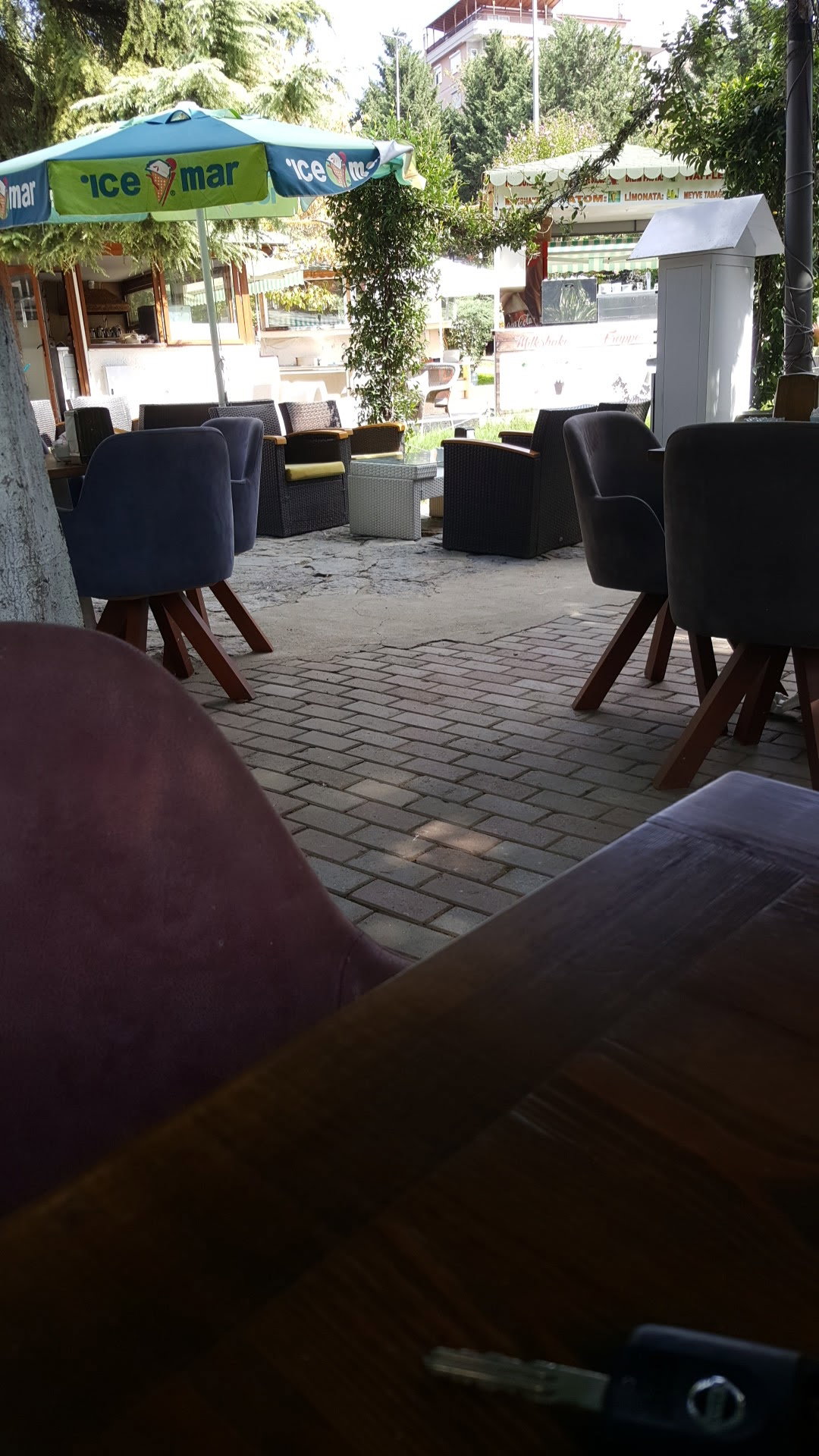 Botanik Cafe & Restaurant