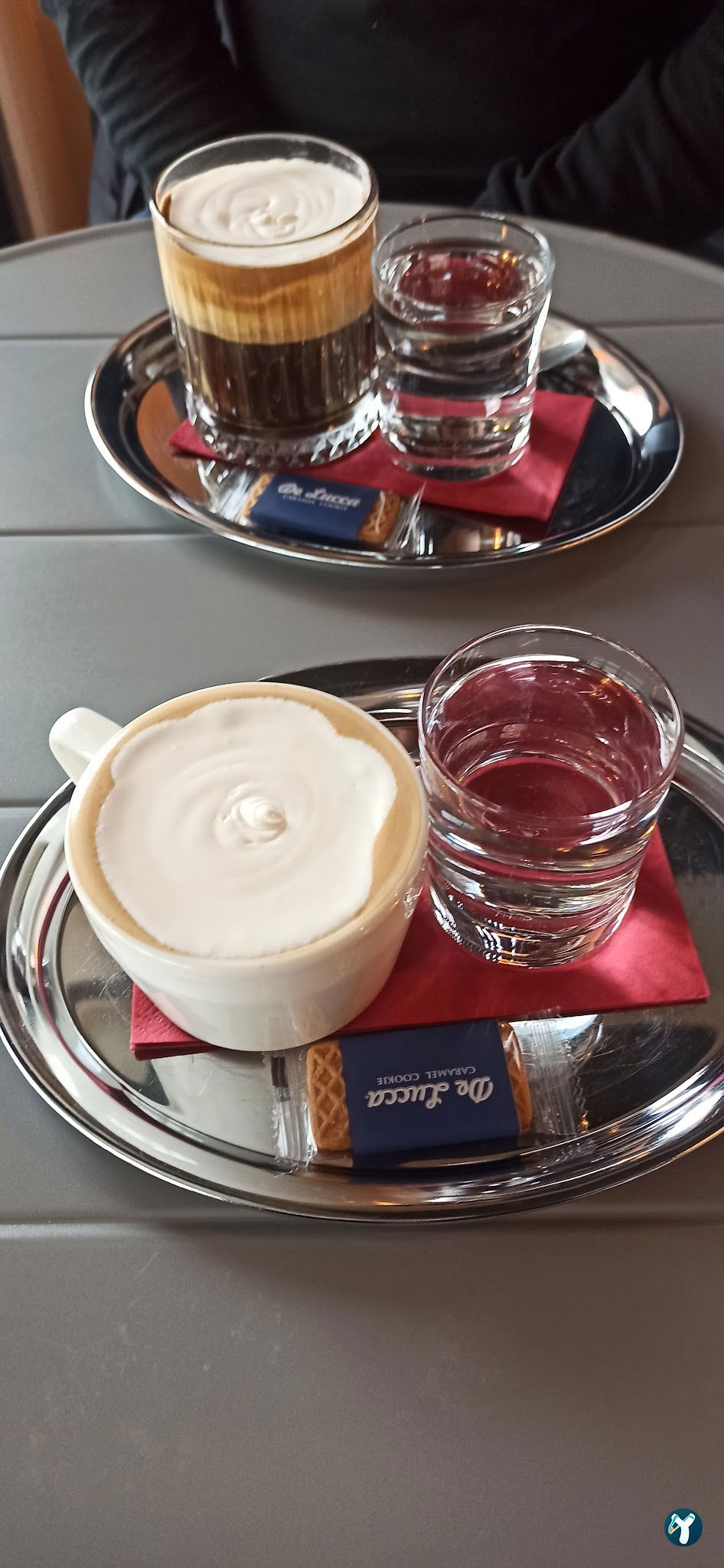 Brauner Cafe
