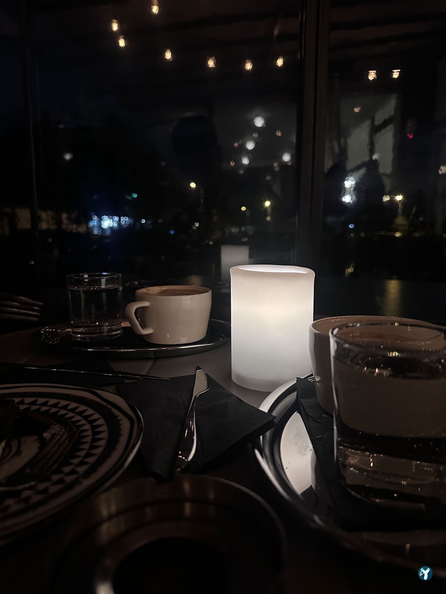 Brauner Cafe