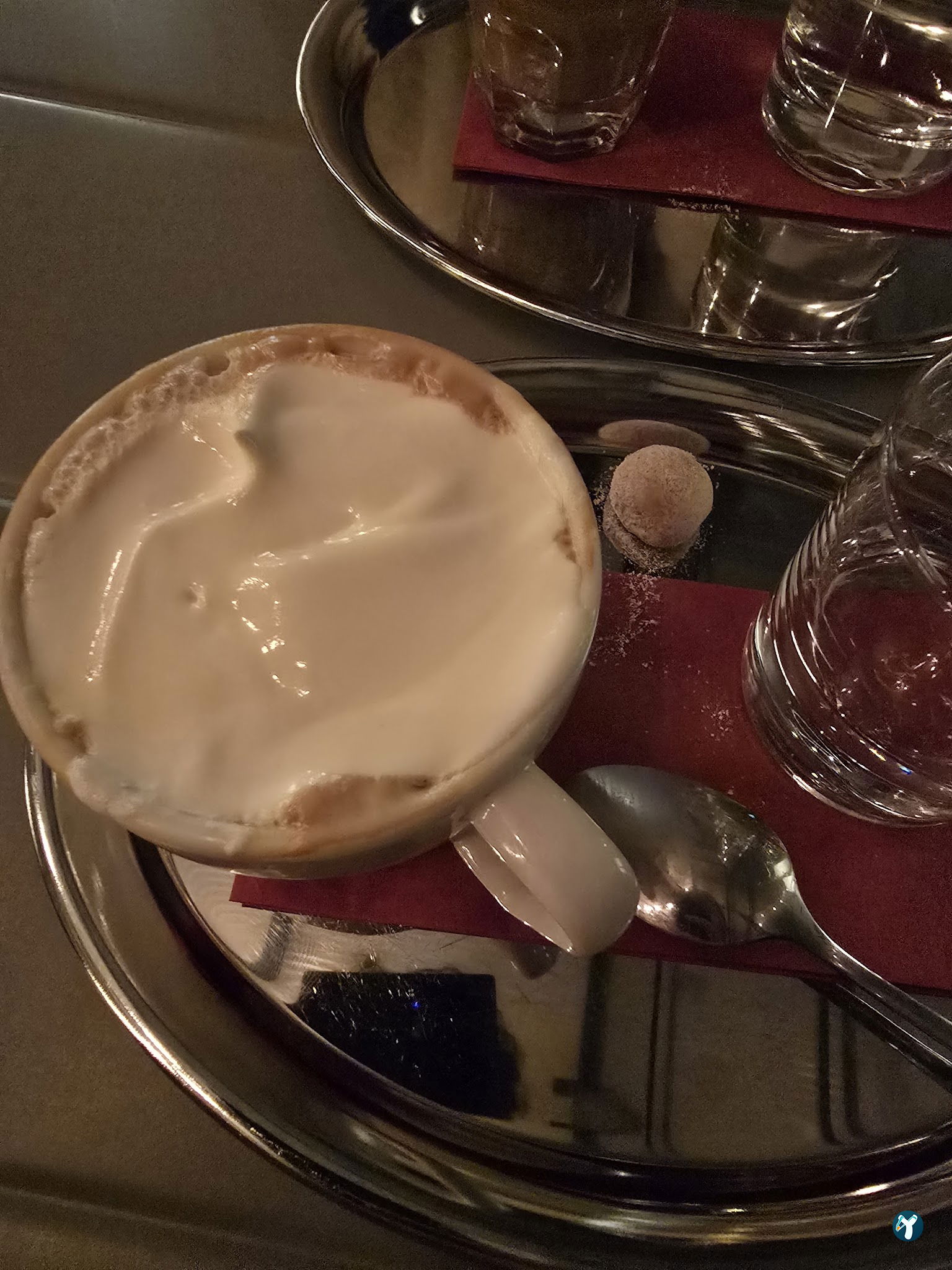 Brauner Cafe