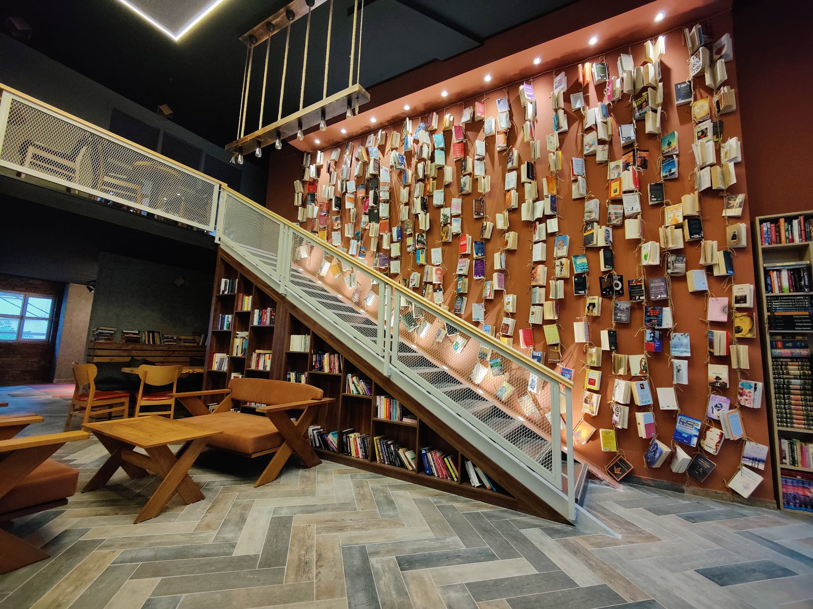 Kebikeç Kitap Kahve