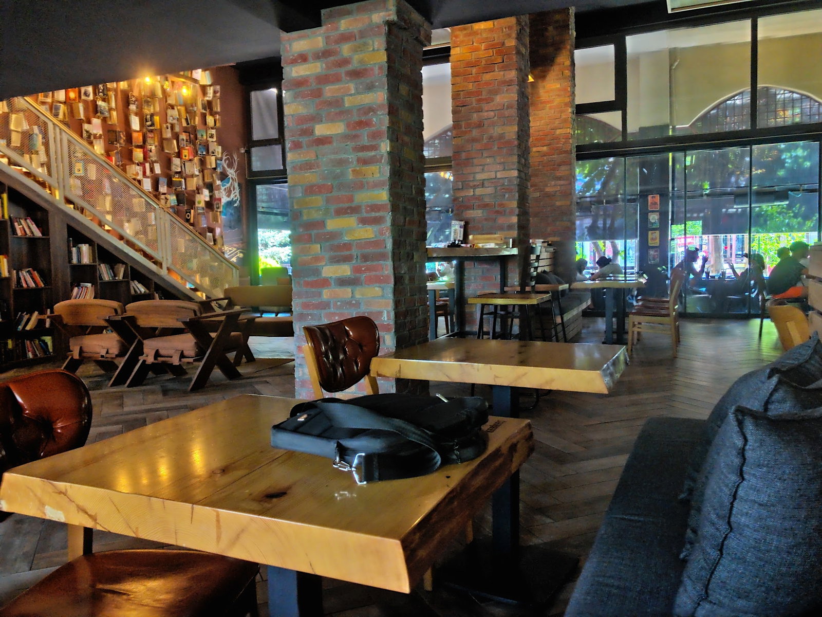 Kebikeç Kitap Kahve