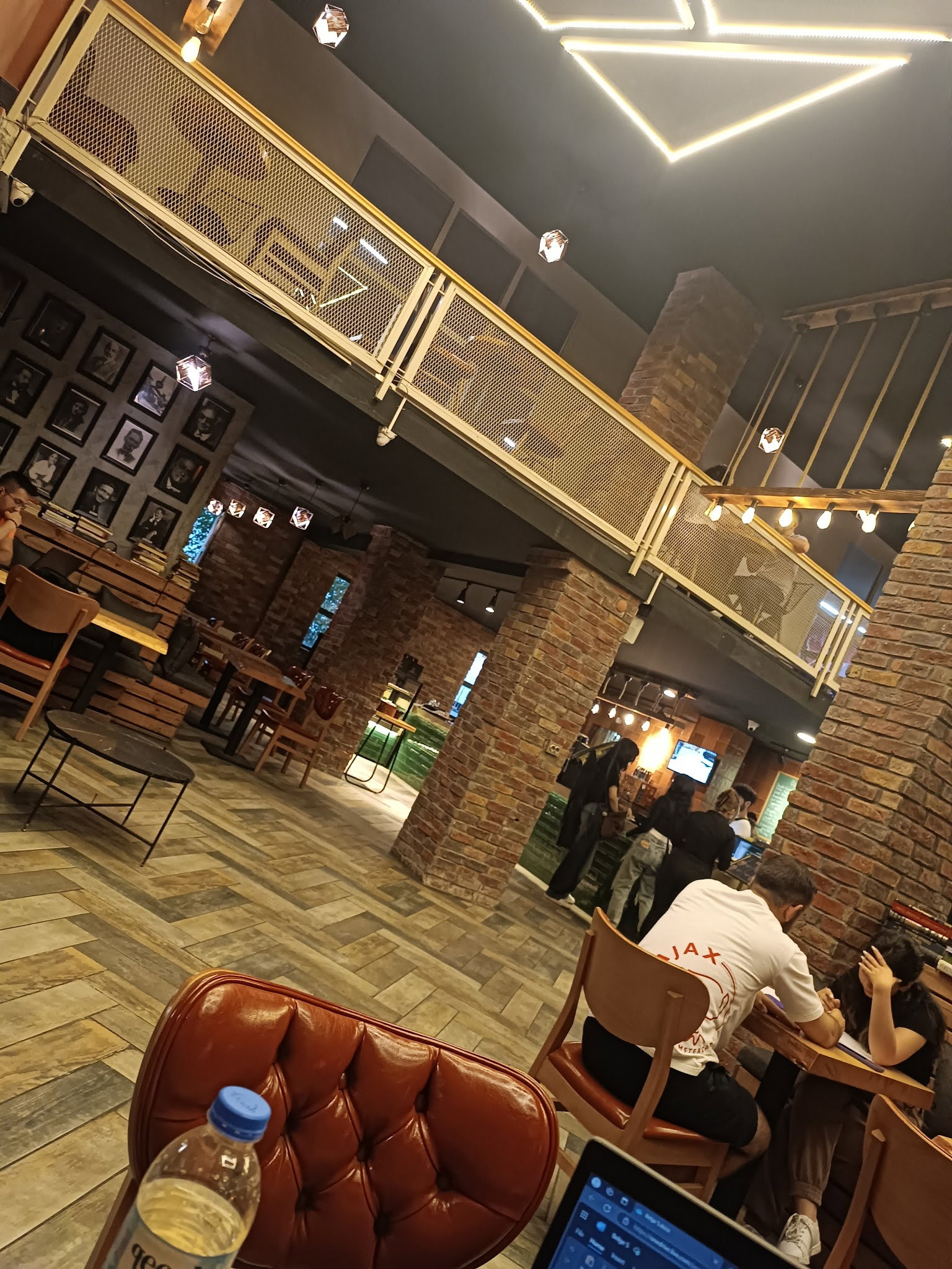 Kebikeç Kitap Kahve