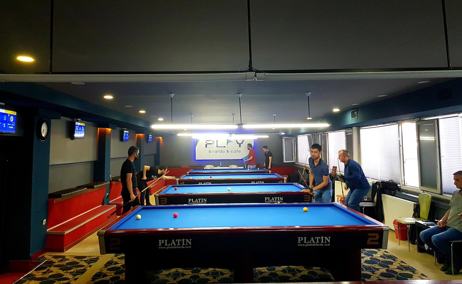 Play Bilardo & Cafe