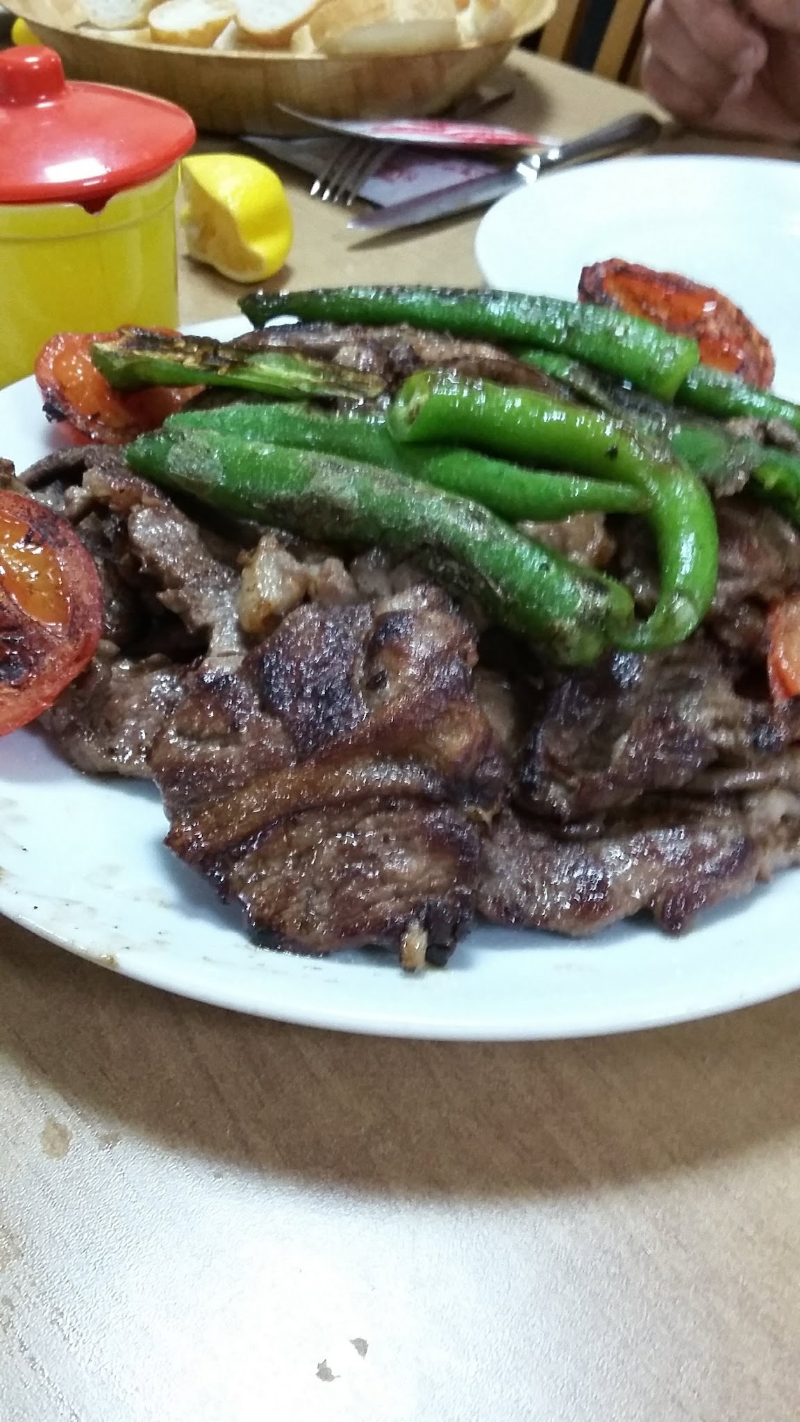 Şahin Et Mangal